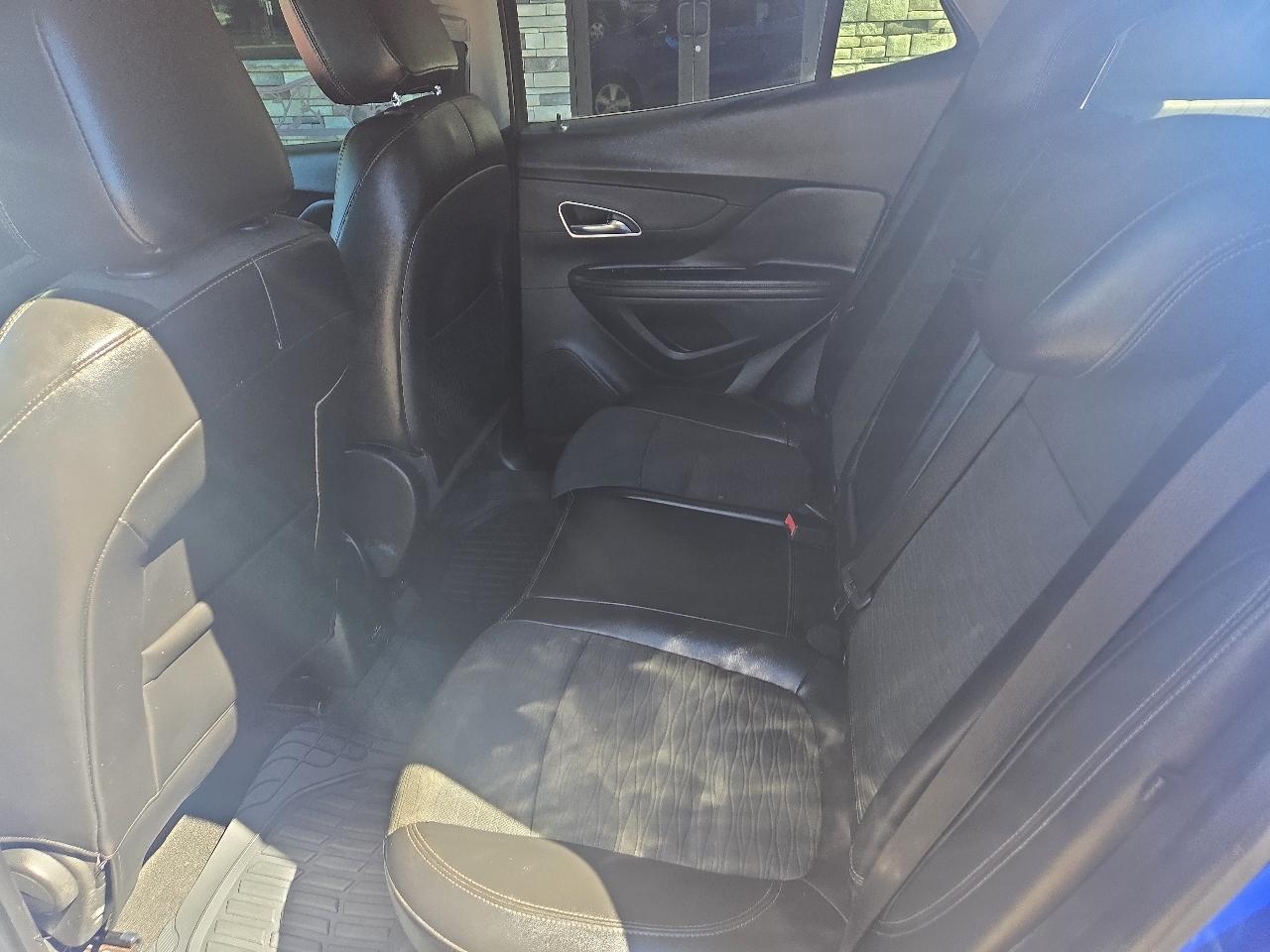 Buick Encore Convenience FWD 2015