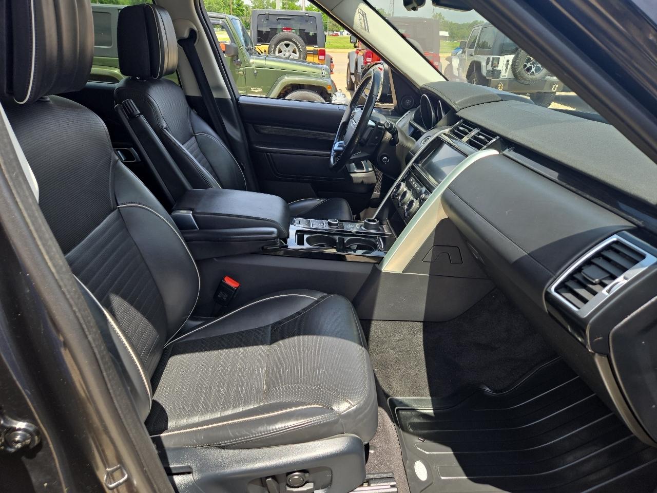 Land Rover Discovery HSE Luxury 2017
