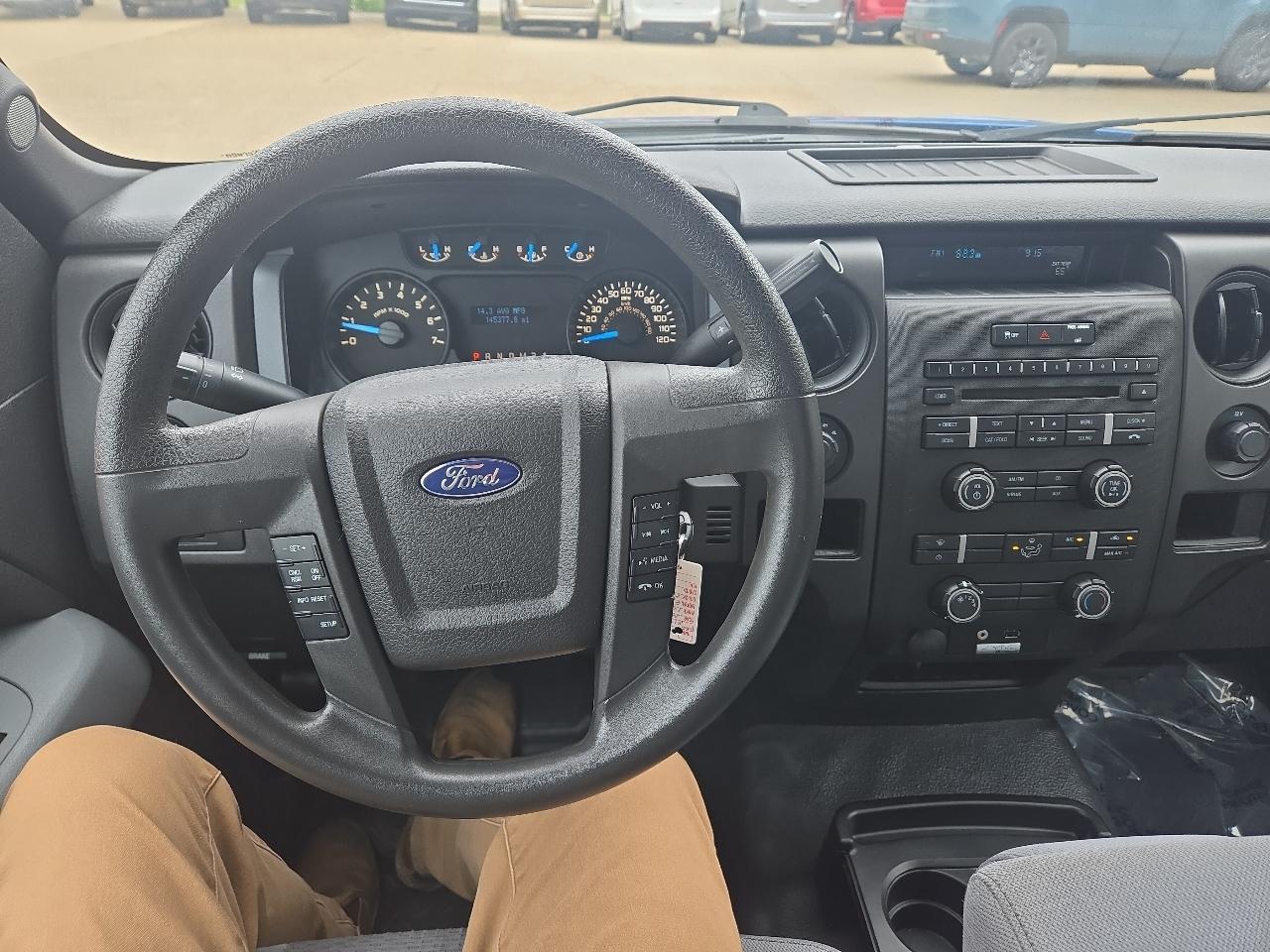 Ford F150 XLT SuperCab 8-ft. Bed 4WD 2013