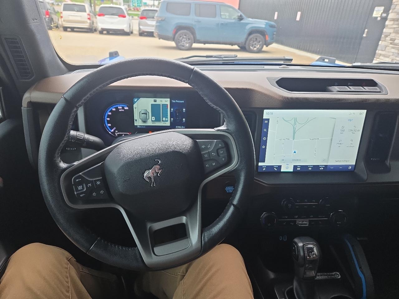 Ford Bronco Base 4-Door 2023