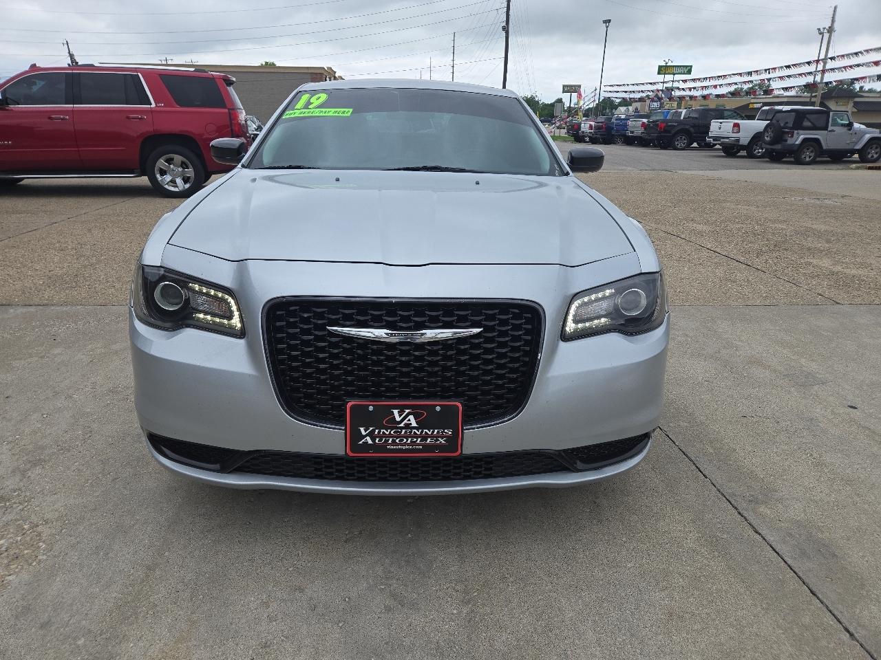 Chrysler 300 Touring 2019