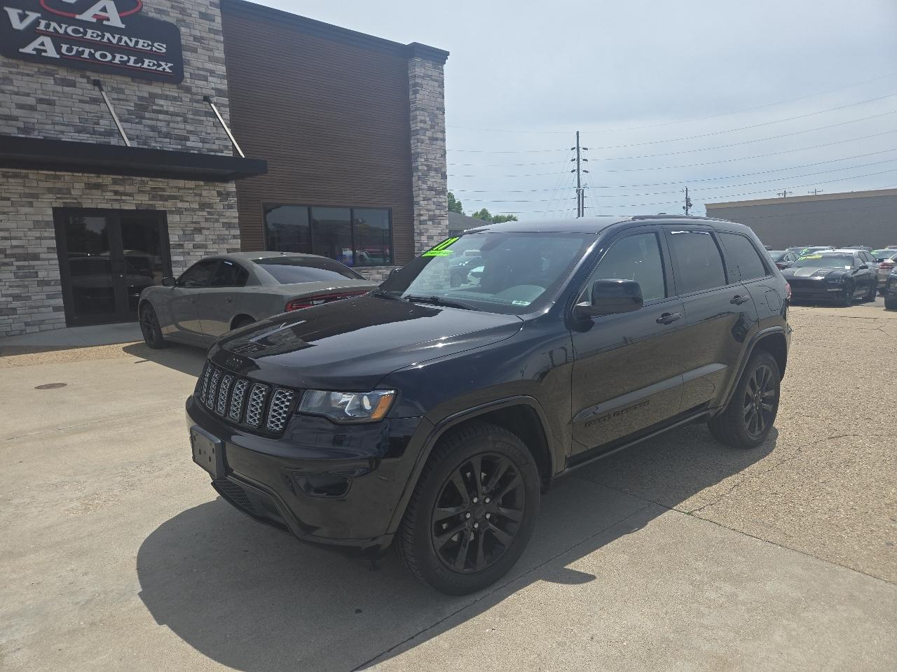 Jeep Grand Cherokee Laredo 4WD 2017