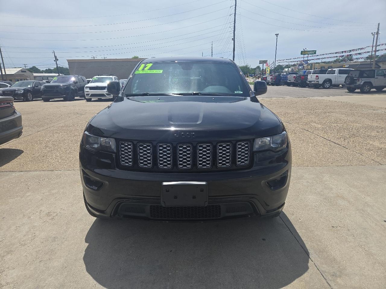Jeep Grand Cherokee Laredo 4WD 2017