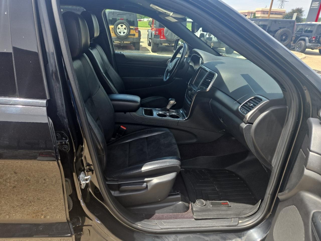 Jeep Grand Cherokee Laredo 4WD 2017