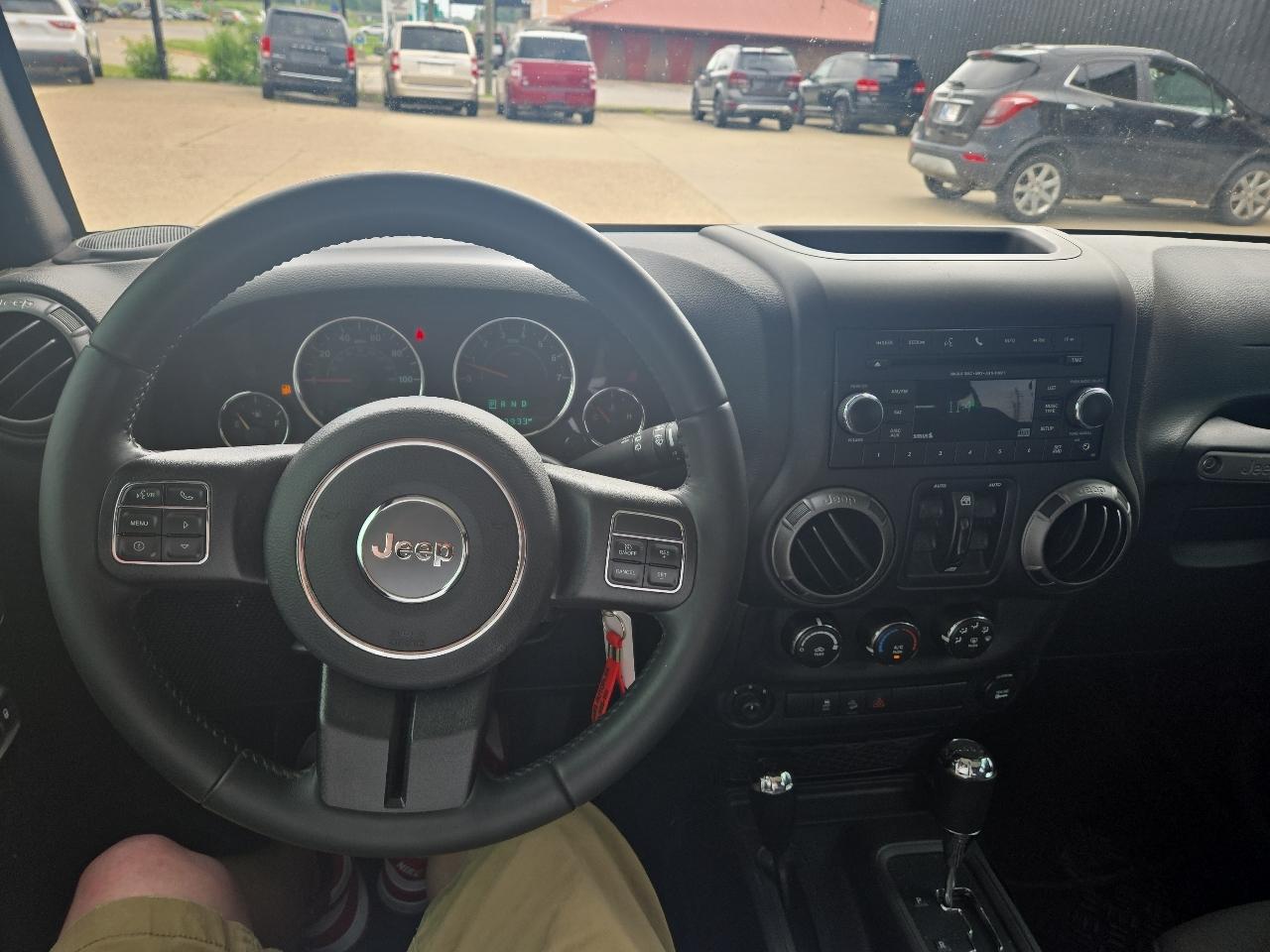 Jeep Wrangler Unlimited Sport 4WD 2017