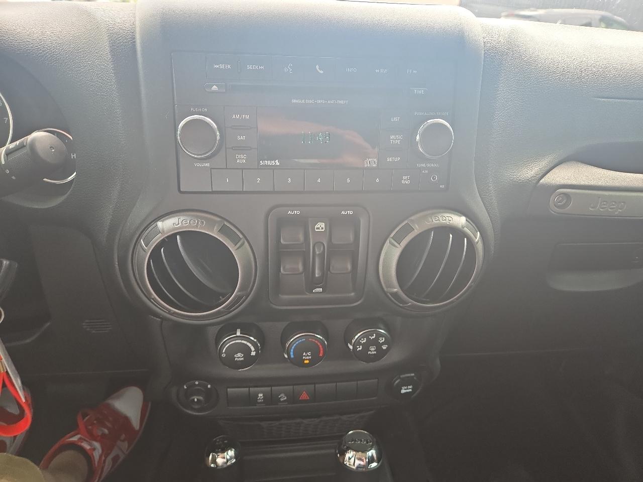 Jeep Wrangler Unlimited Sport 4WD 2017