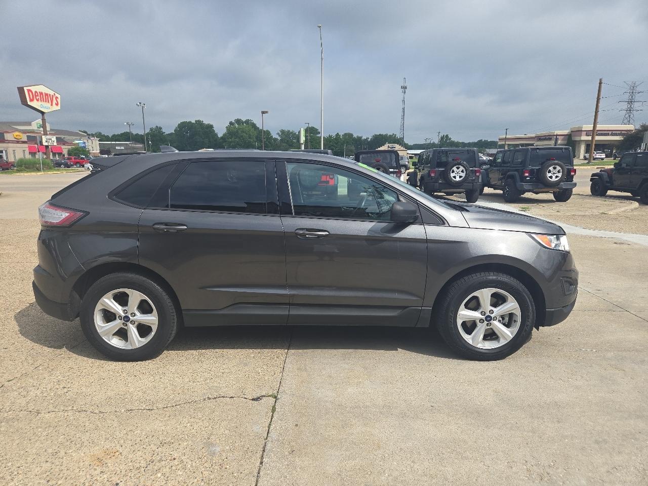 Ford Edge SE FWD 2018