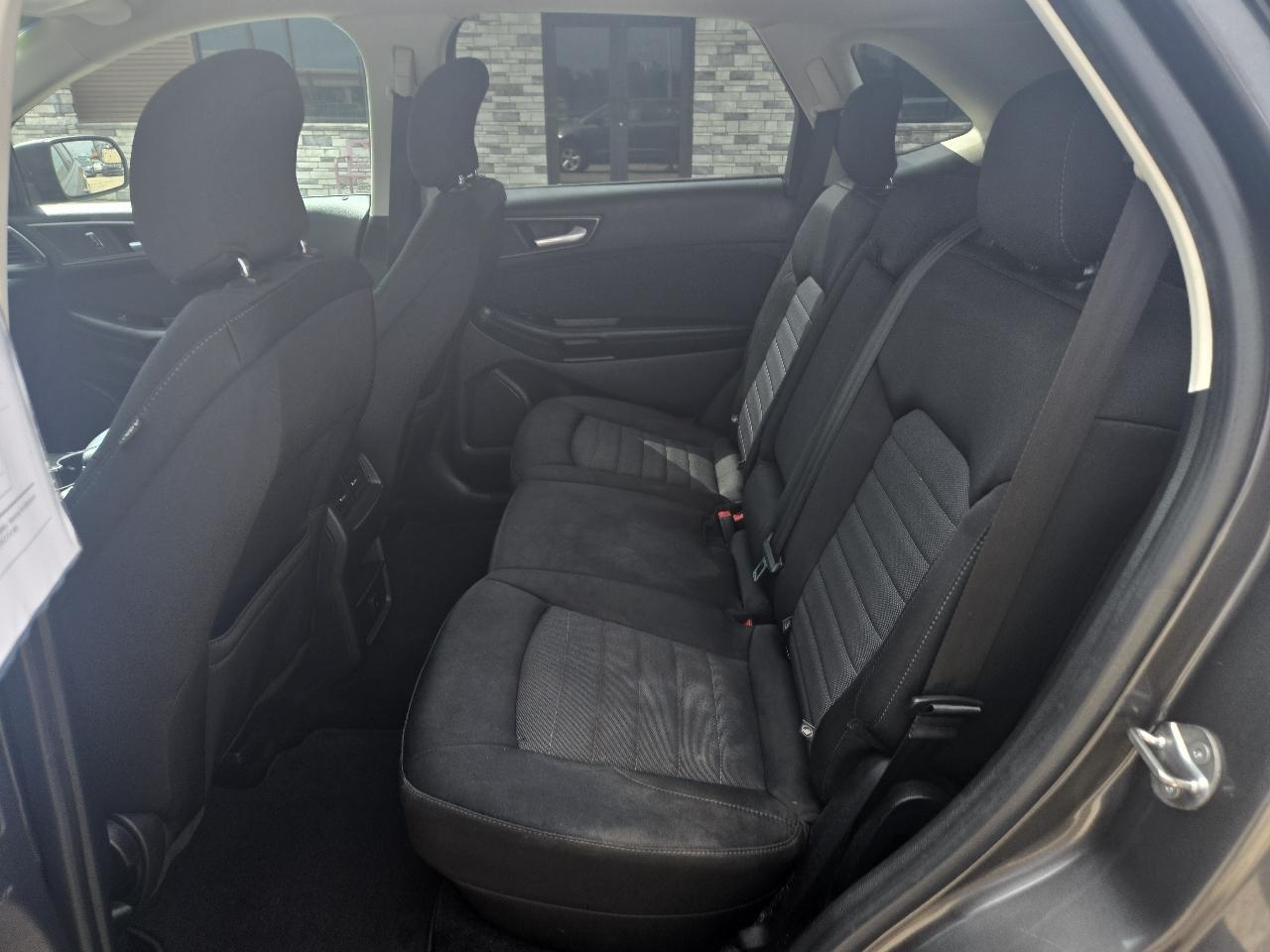Ford Edge SE FWD 2018
