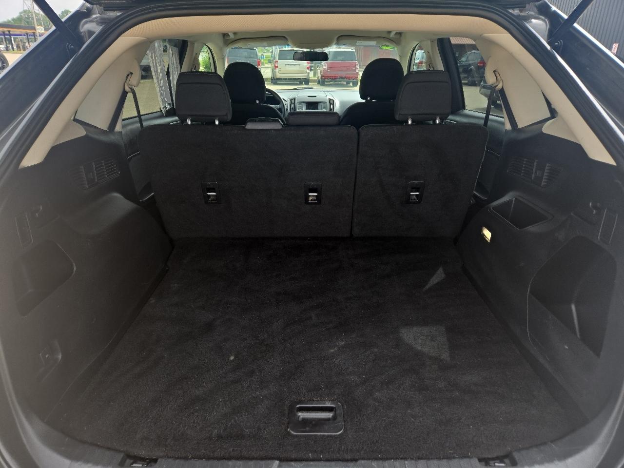 Ford Edge SE FWD 2018