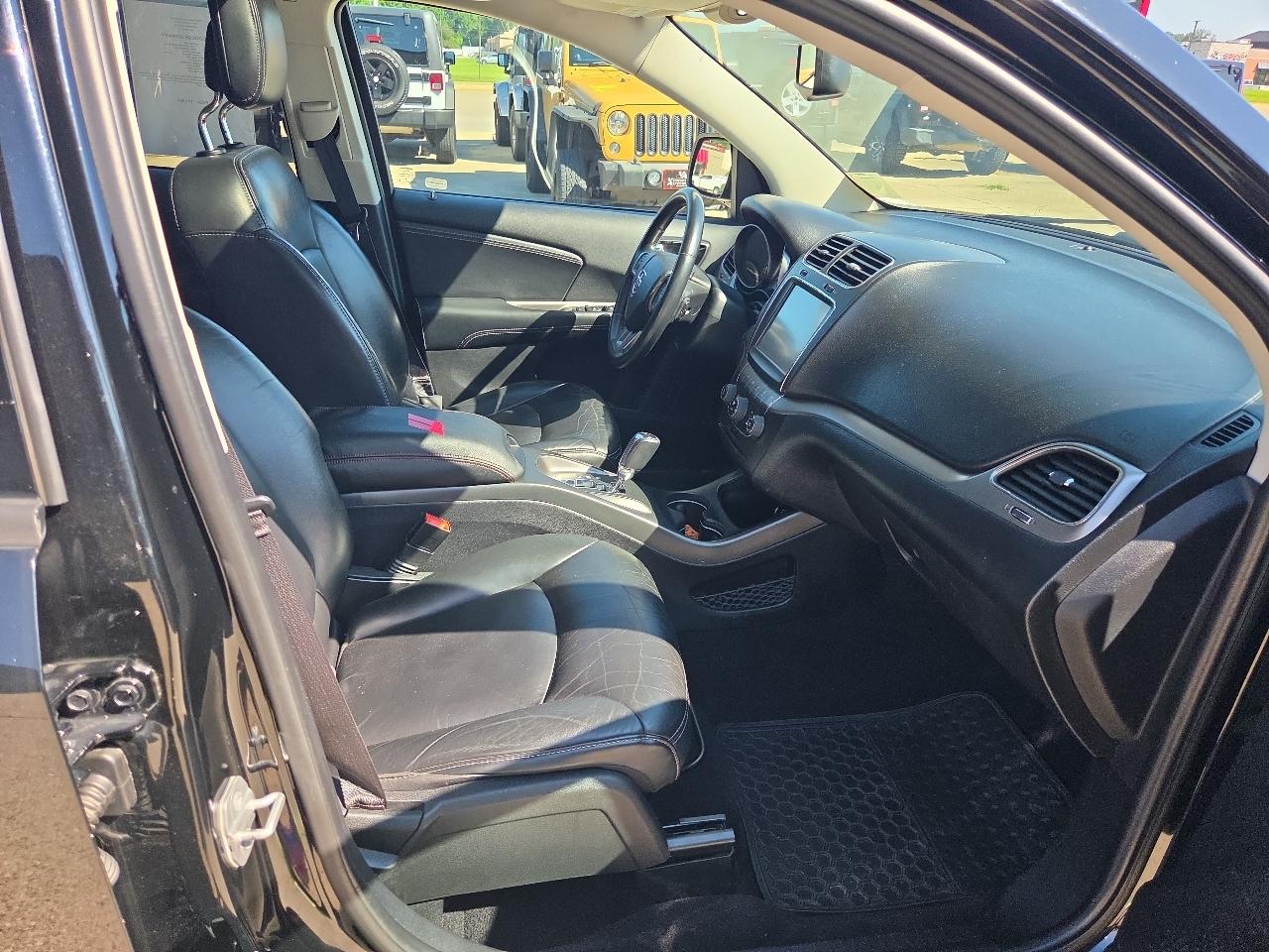 Dodge Journey Crossroad AWD 2016