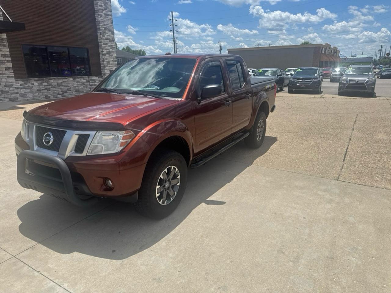 Nissan Frontier S Crew Cab 5AT 2WD 2016