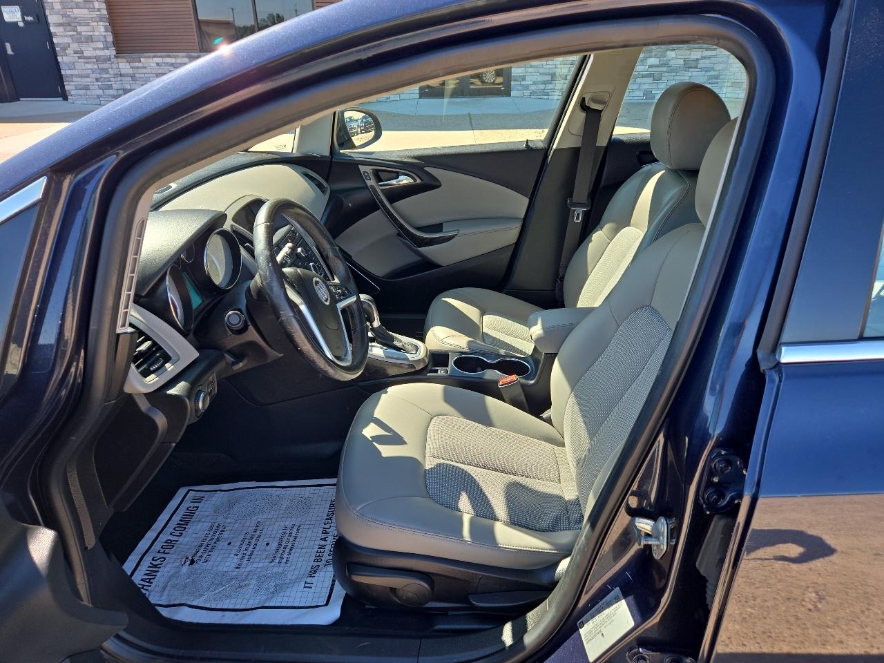Buick Verano Base 2016