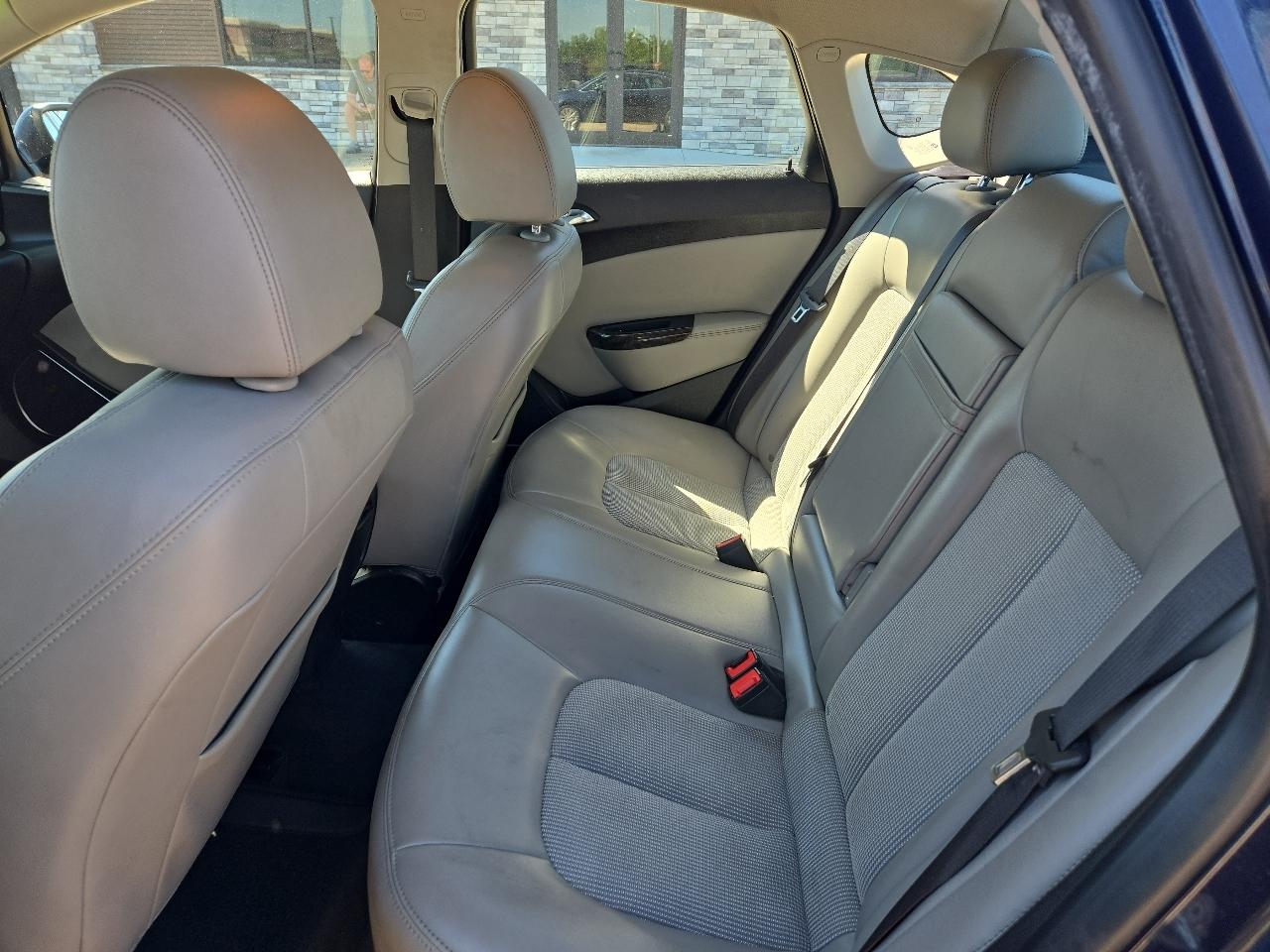 Buick Verano Base 2016