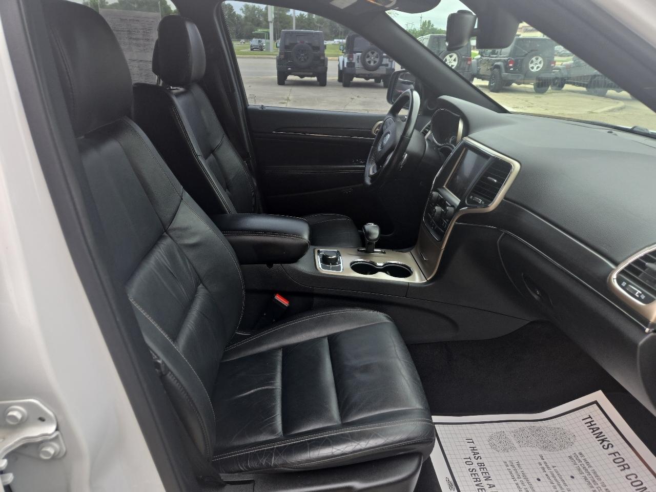 Jeep Grand Cherokee Limited 4WD 2015
