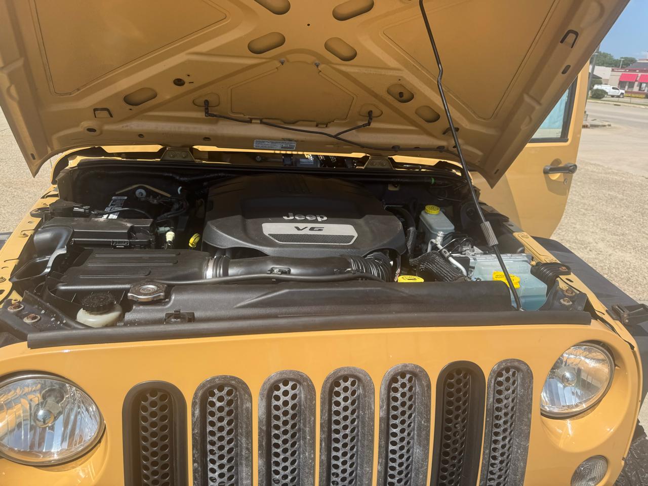Jeep Wrangler Sport 4WD 2014