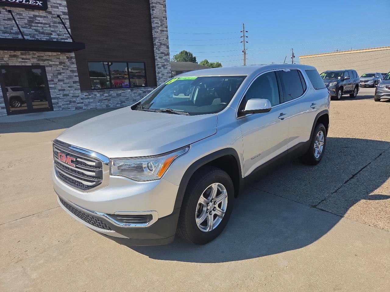 GMC Acadia SLE-1 FWD 2019