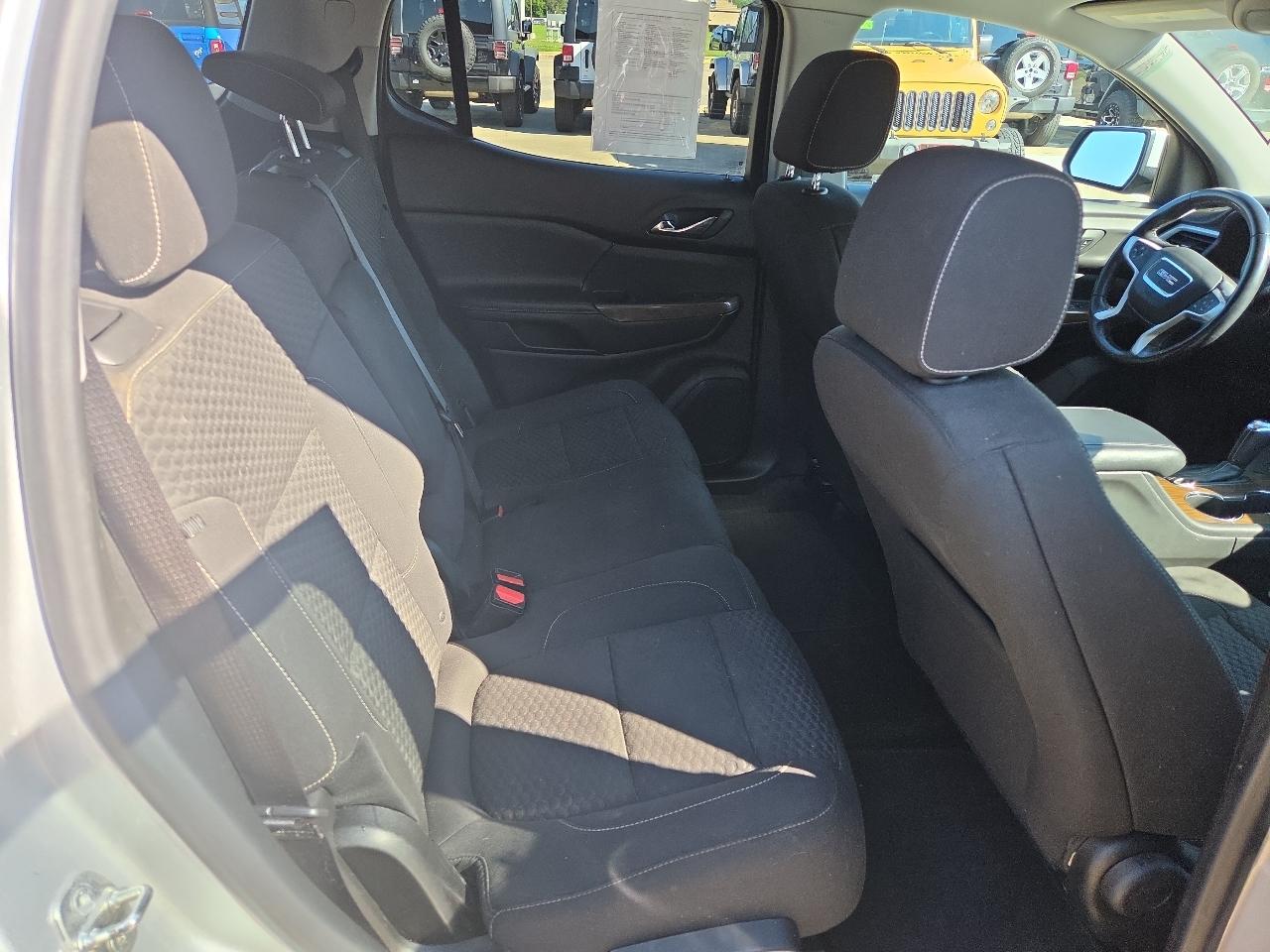 GMC Acadia SLE-1 FWD 2019