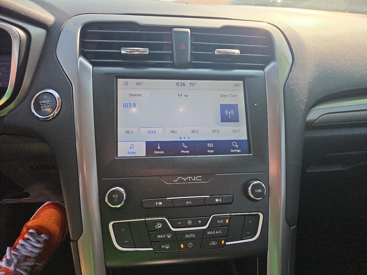 Ford Fusion SE 2020