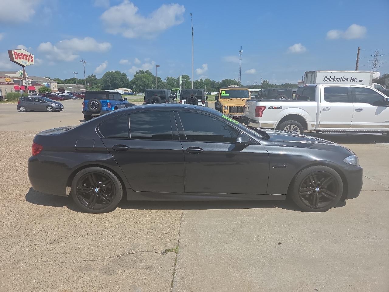 BMW 5-Series 535i 2015