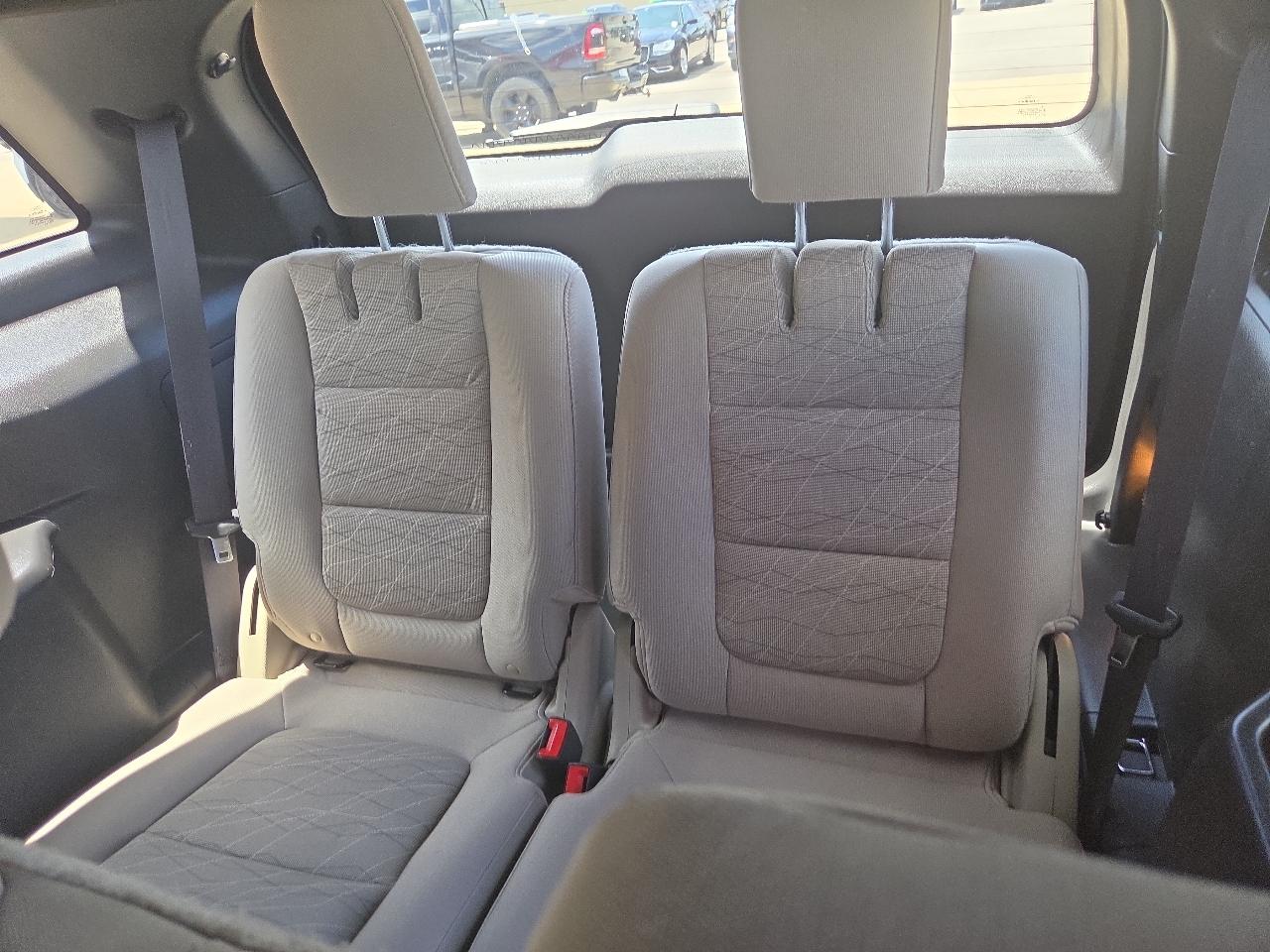 Ford Explorer Base 4WD 2015