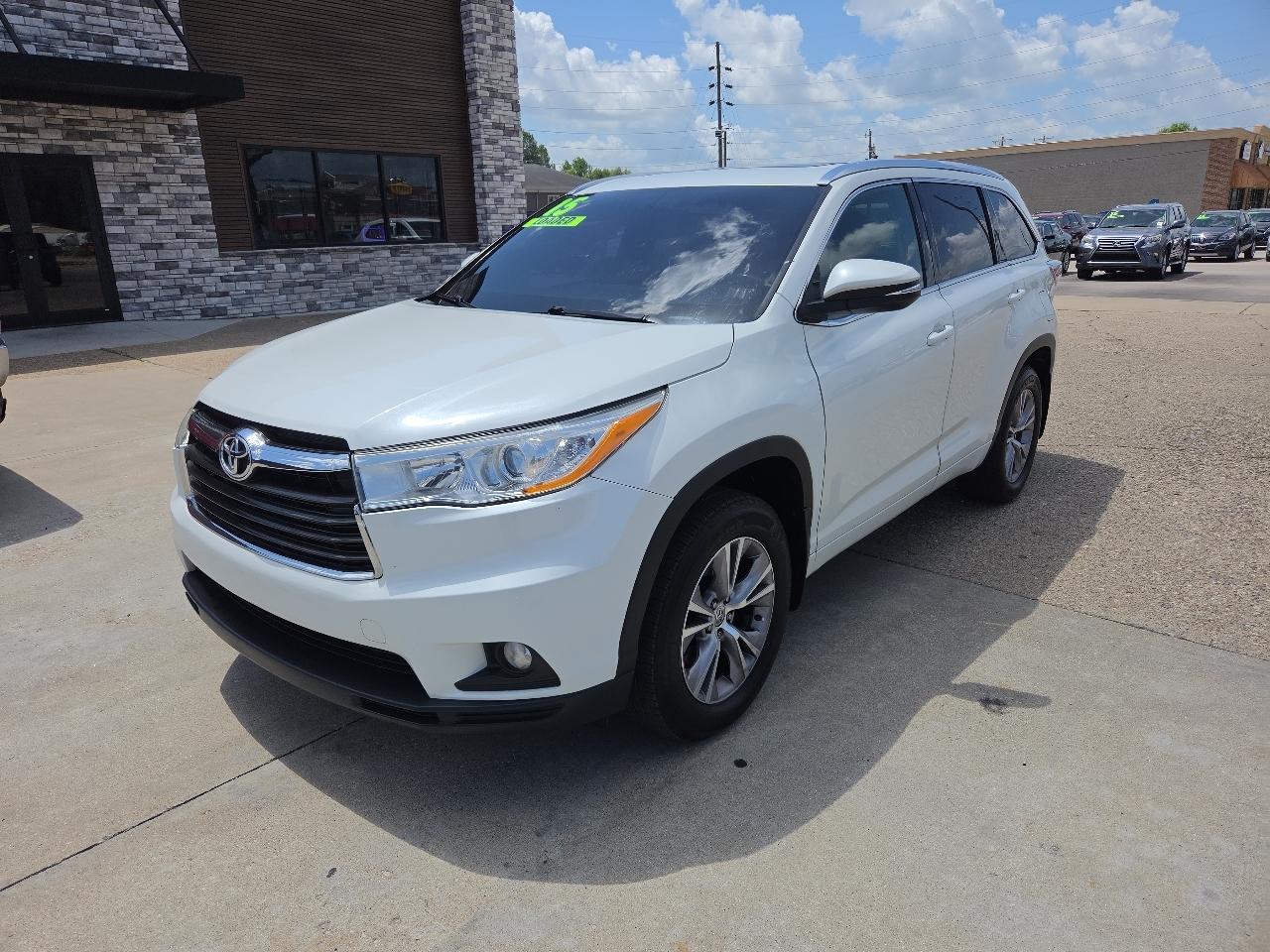 Toyota Highlander XLE AWD V6 2015