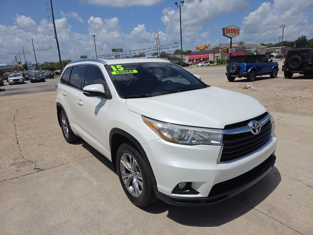 Toyota Highlander XLE AWD V6 2015