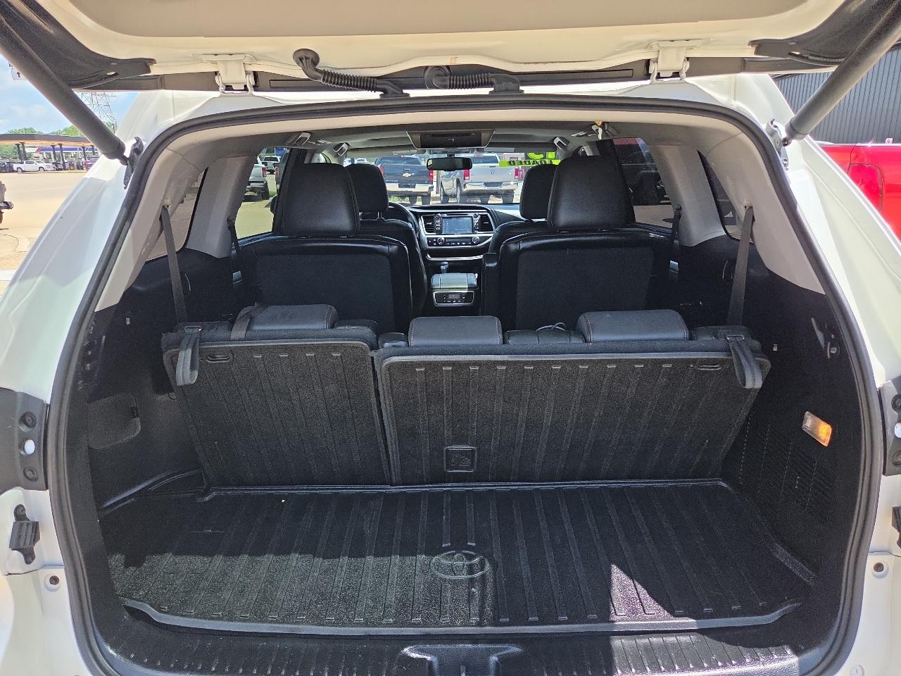 Toyota Highlander XLE AWD V6 2015