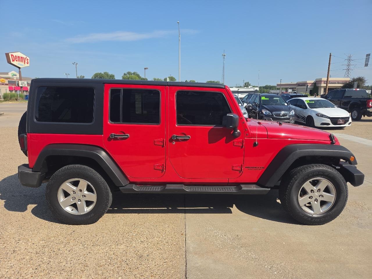 Jeep Wrangler Unlimited Sport 4WD 2014