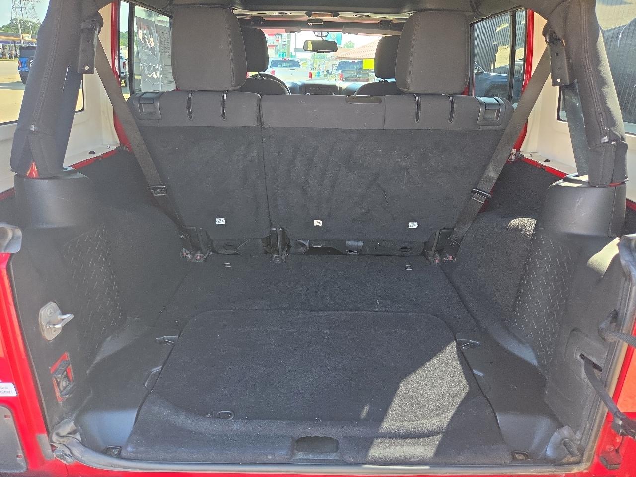Jeep Wrangler Unlimited Sport 4WD 2014
