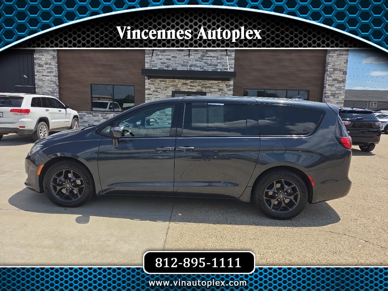 Chrysler Pacifica Touring Plus 2019