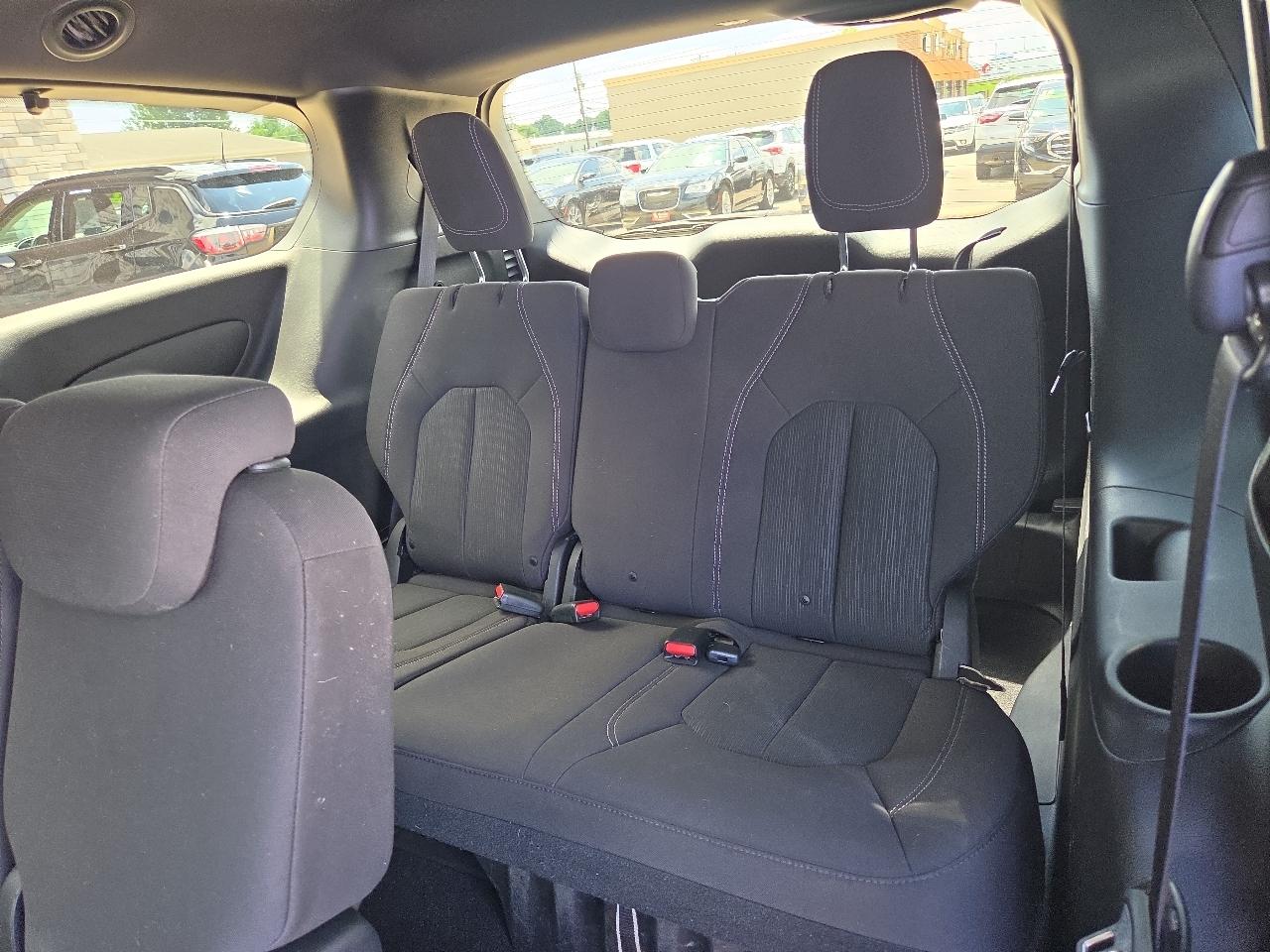 Chrysler Pacifica Touring Plus 2019