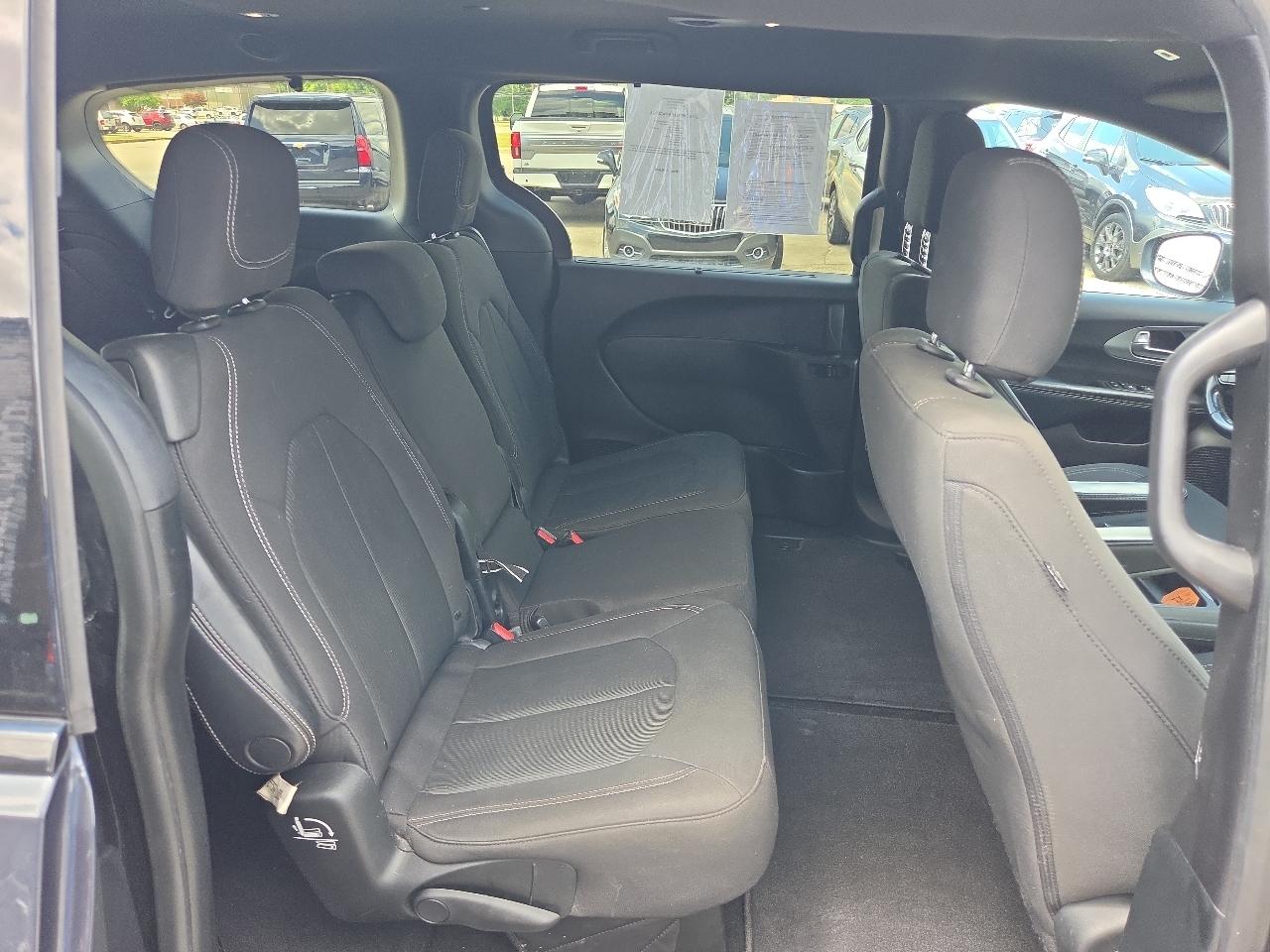 Chrysler Pacifica Touring Plus 2019
