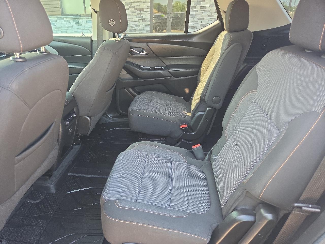 Chevrolet Traverse LT Cloth FWD 2021