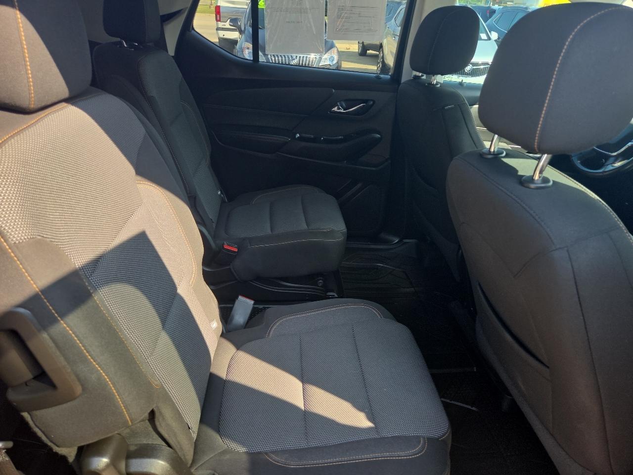 Chevrolet Traverse LT Cloth FWD 2021