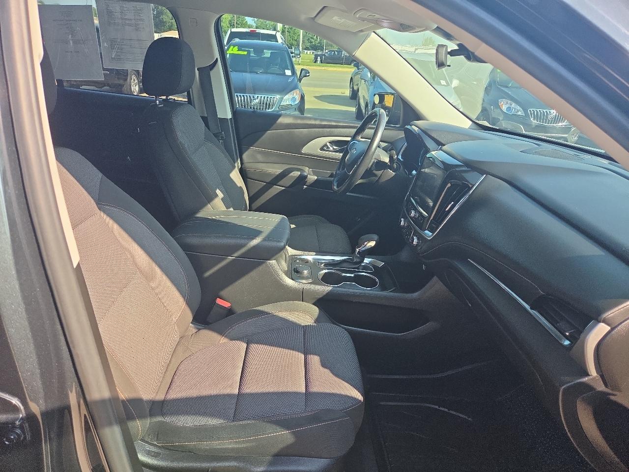 Chevrolet Traverse LT Cloth FWD 2021