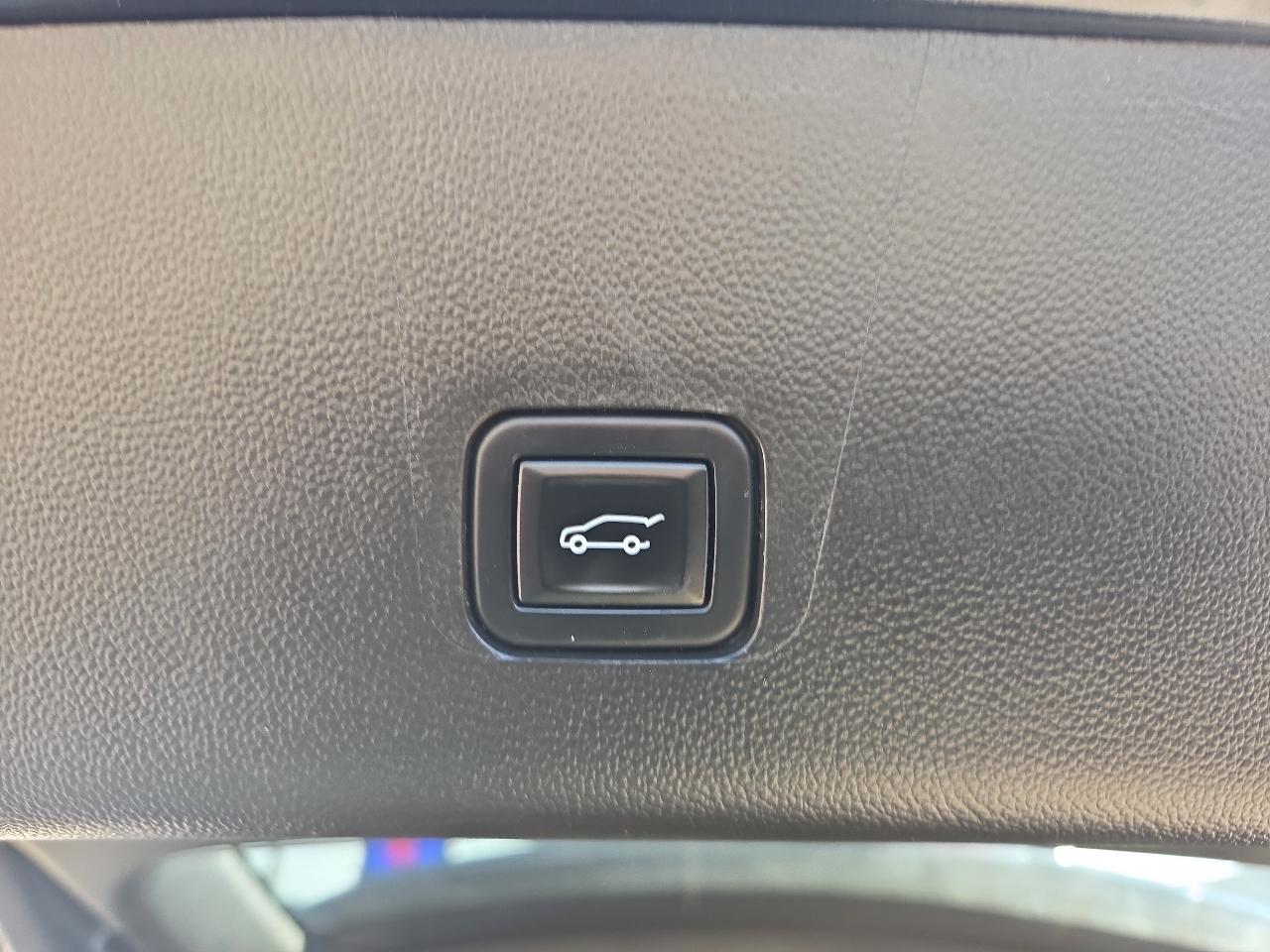 Chevrolet Traverse LT Cloth FWD 2021