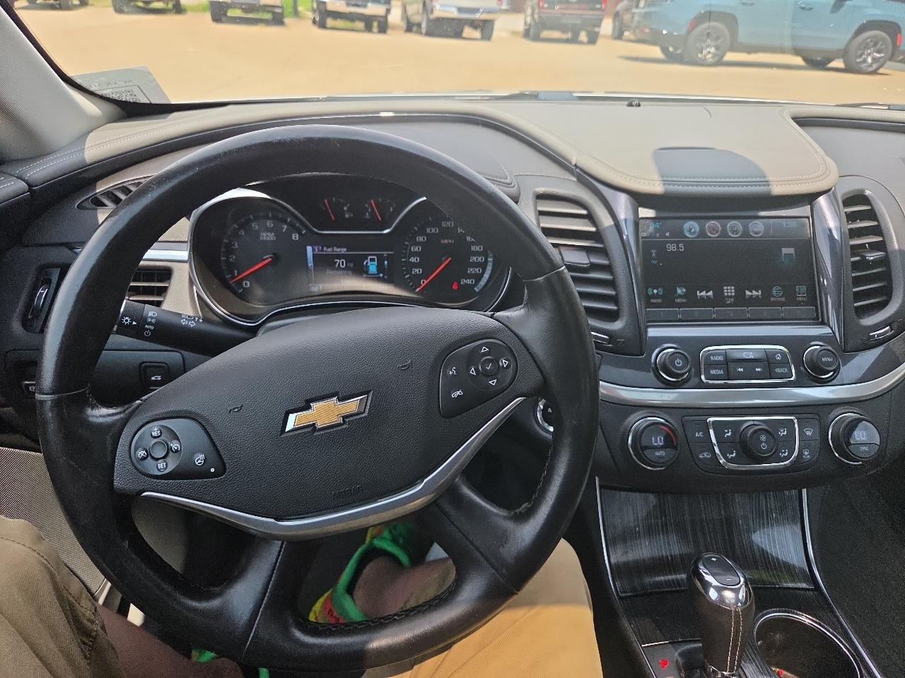 Chevrolet Impala LT 2019
