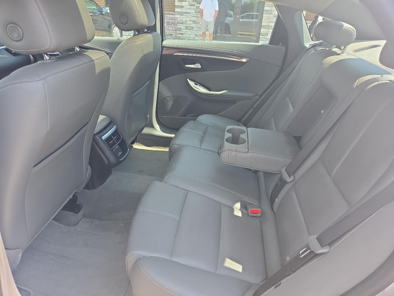 Chevrolet Impala LT 2019