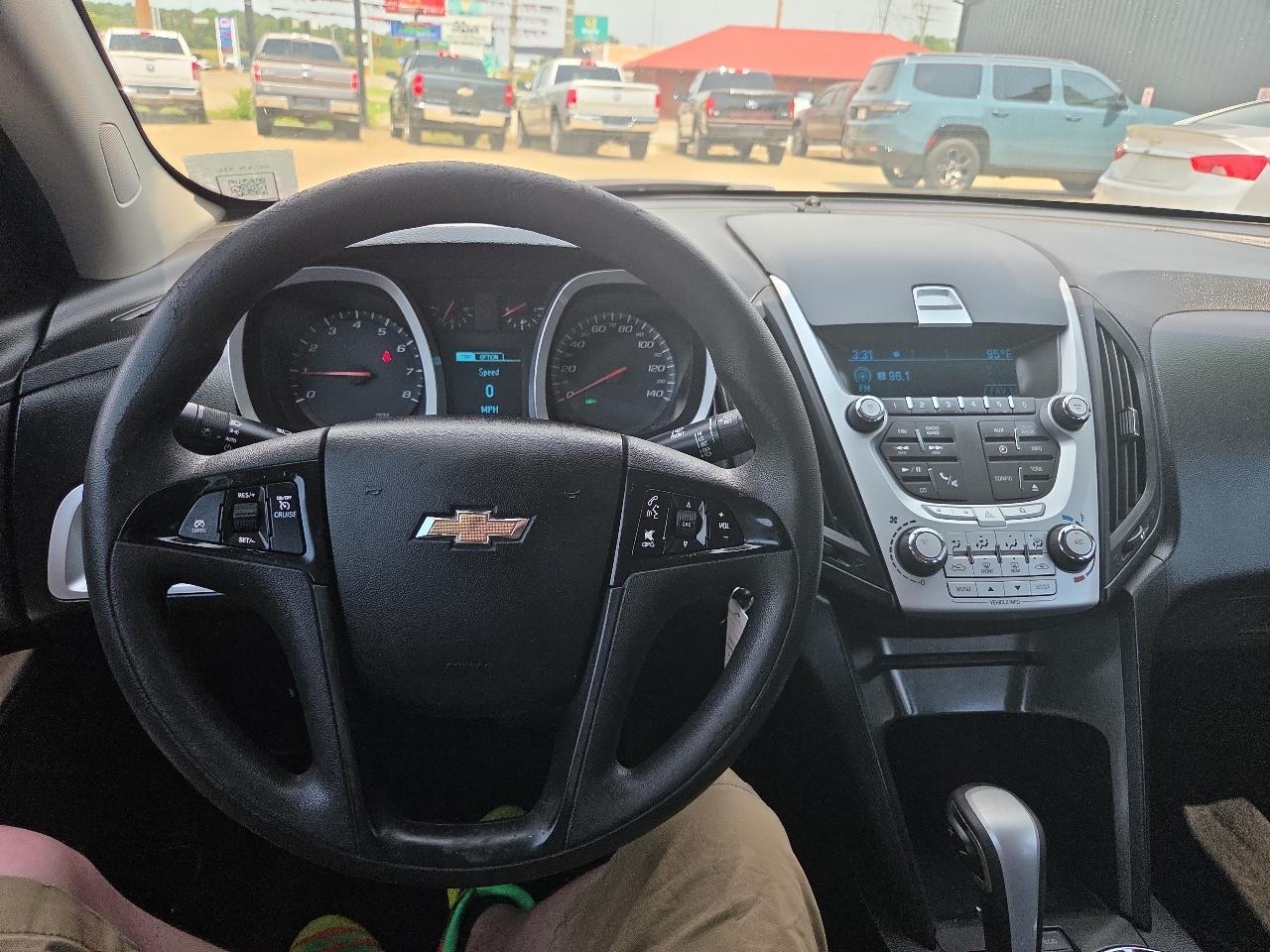 Chevrolet Equinox LS 2WD 2013