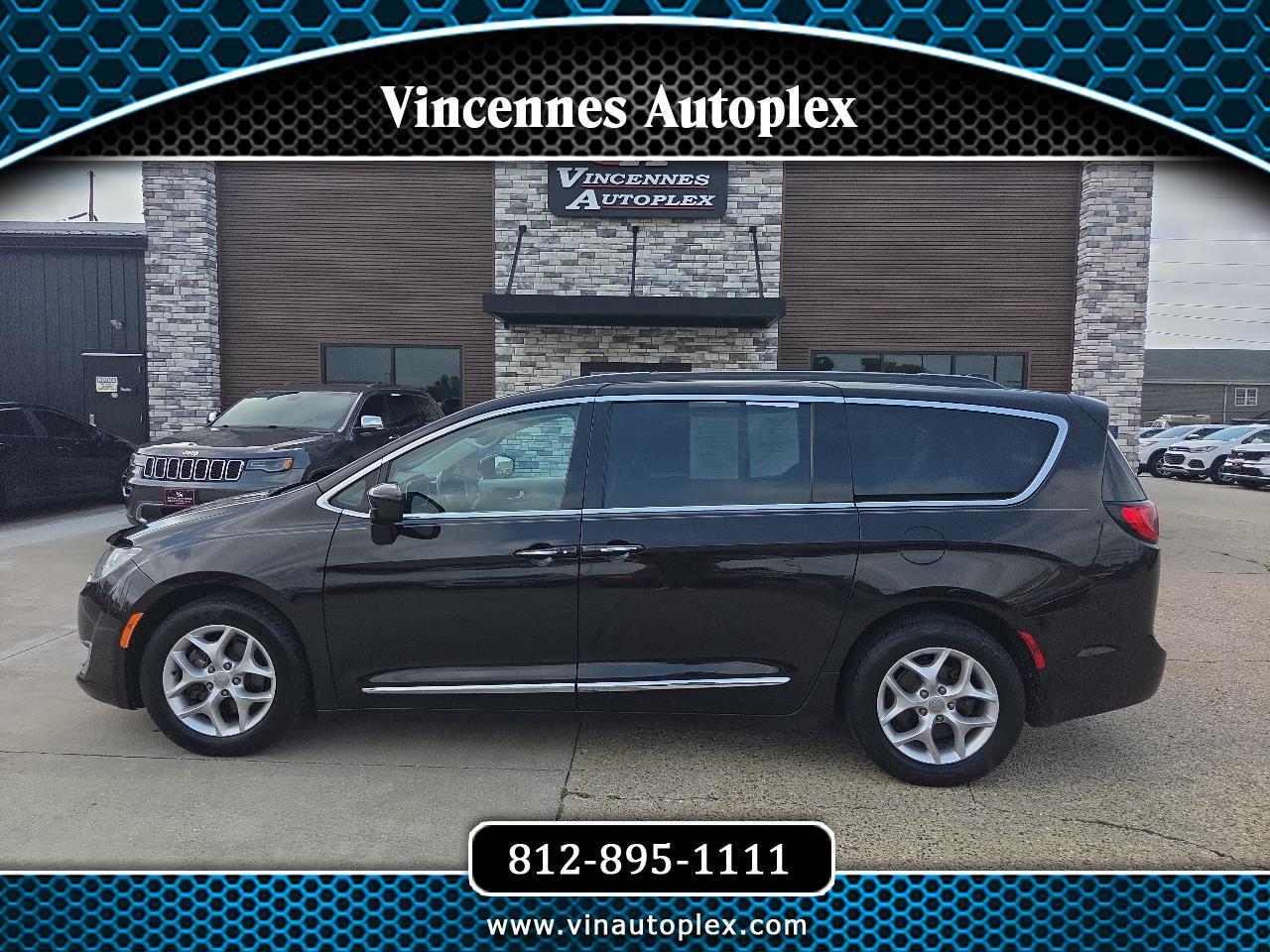 2017 Chrysler Pacifica Touring-L