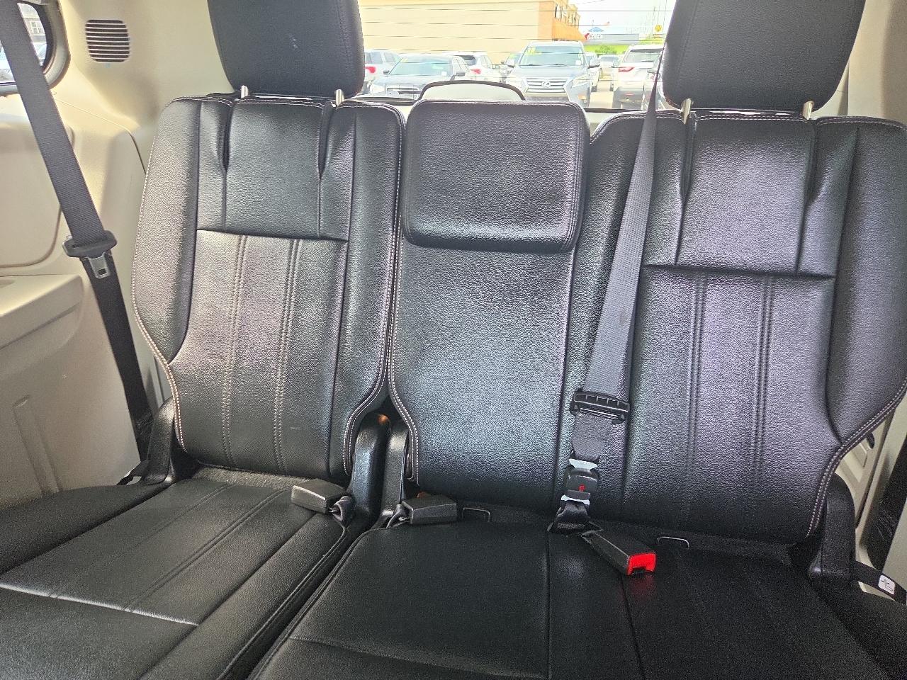 Chrysler Town & Country Touring 2015