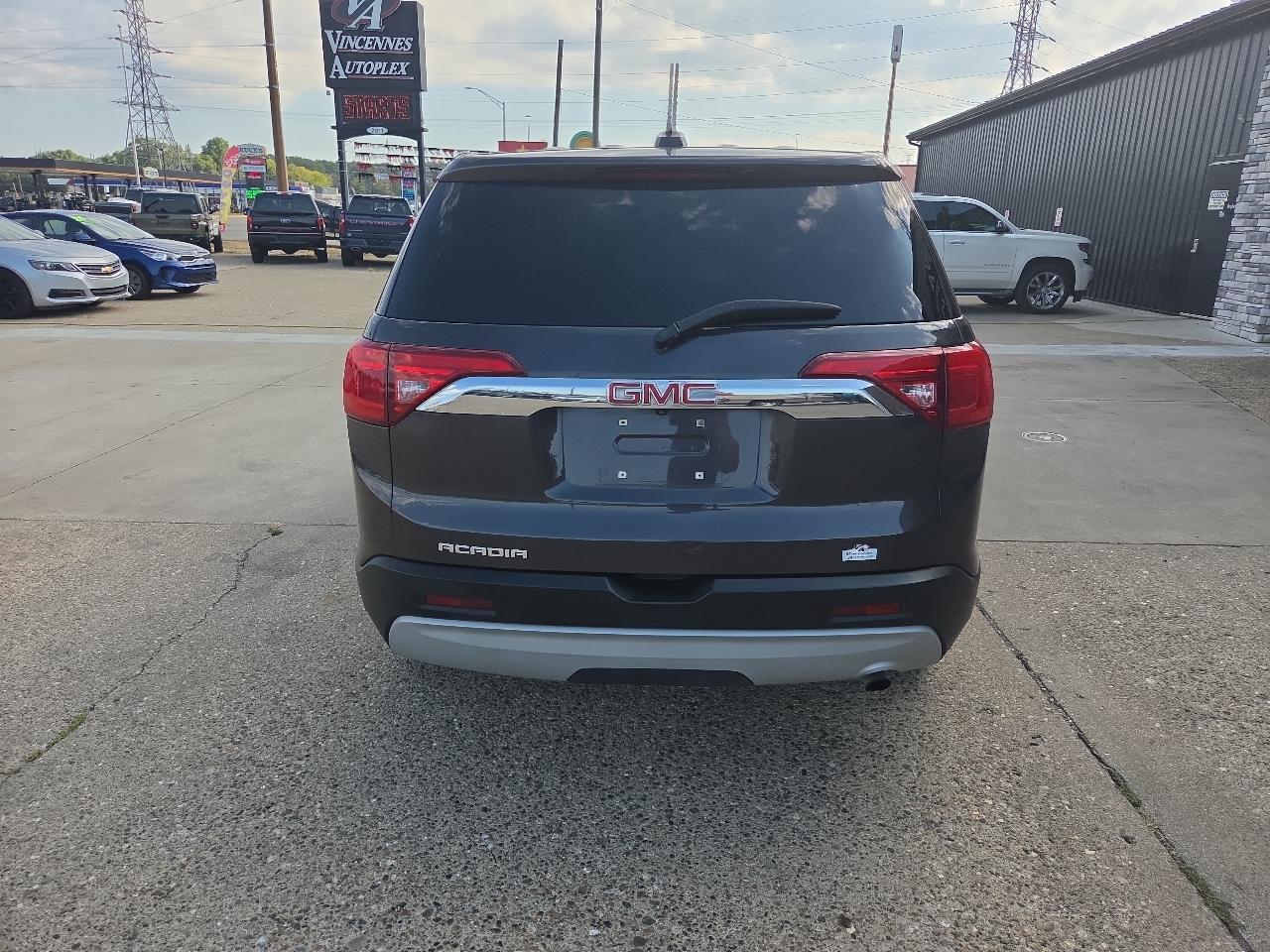 GMC Acadia SLE-1 FWD 2018