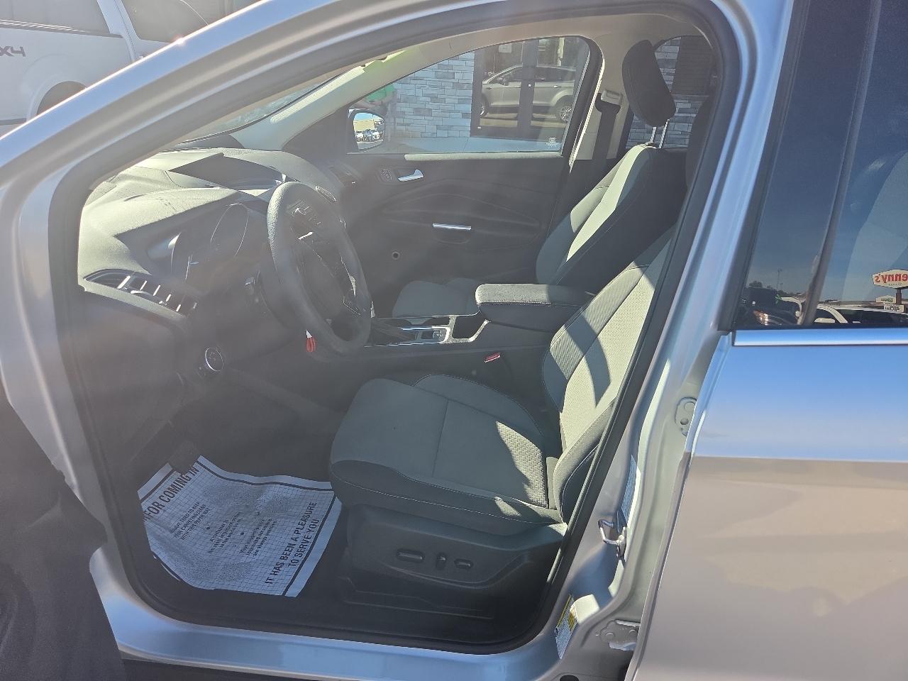 Ford Escape SE FWD 2017