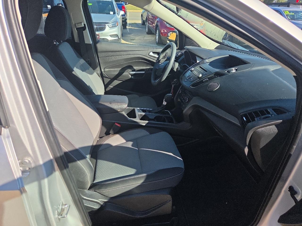 Ford Escape SE FWD 2017