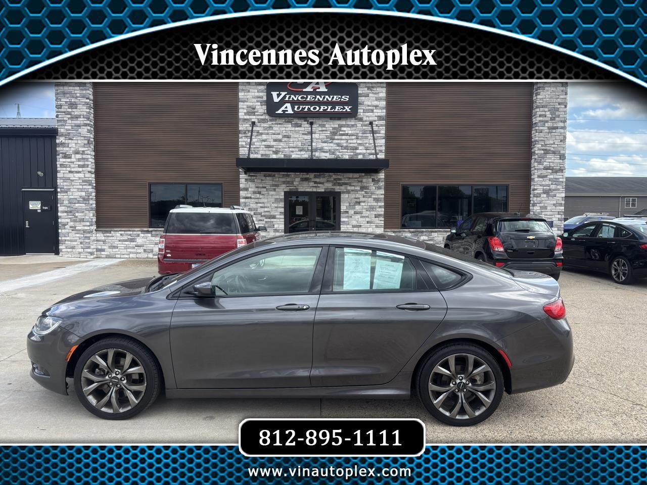 2016 Chrysler 200 S