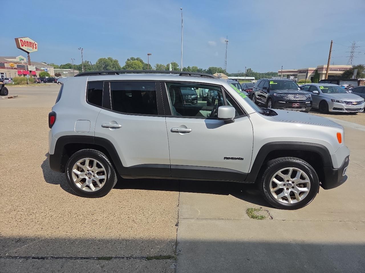 Jeep Renegade Latitude 4WD 2015