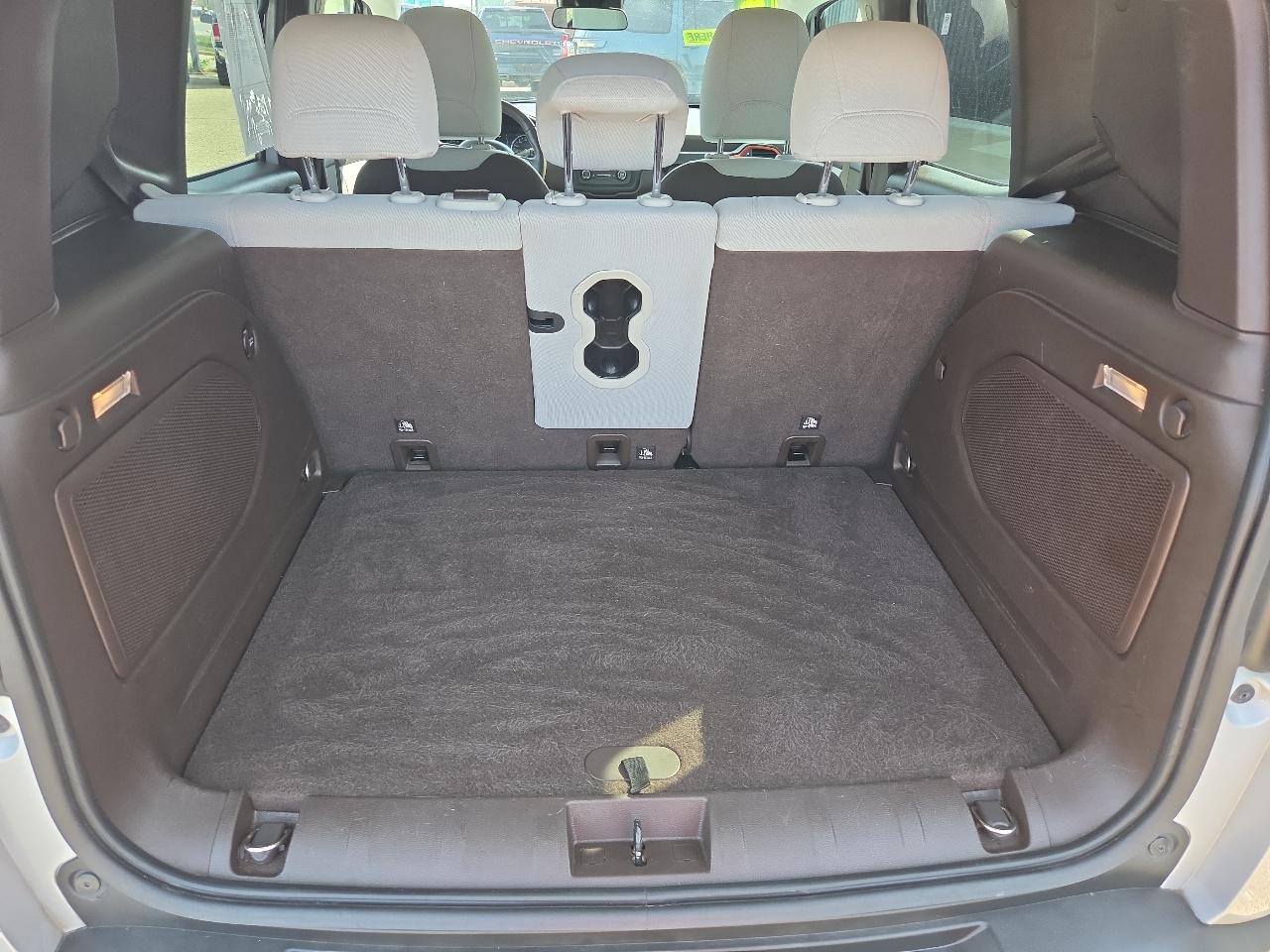 Jeep Renegade Latitude 4WD 2015