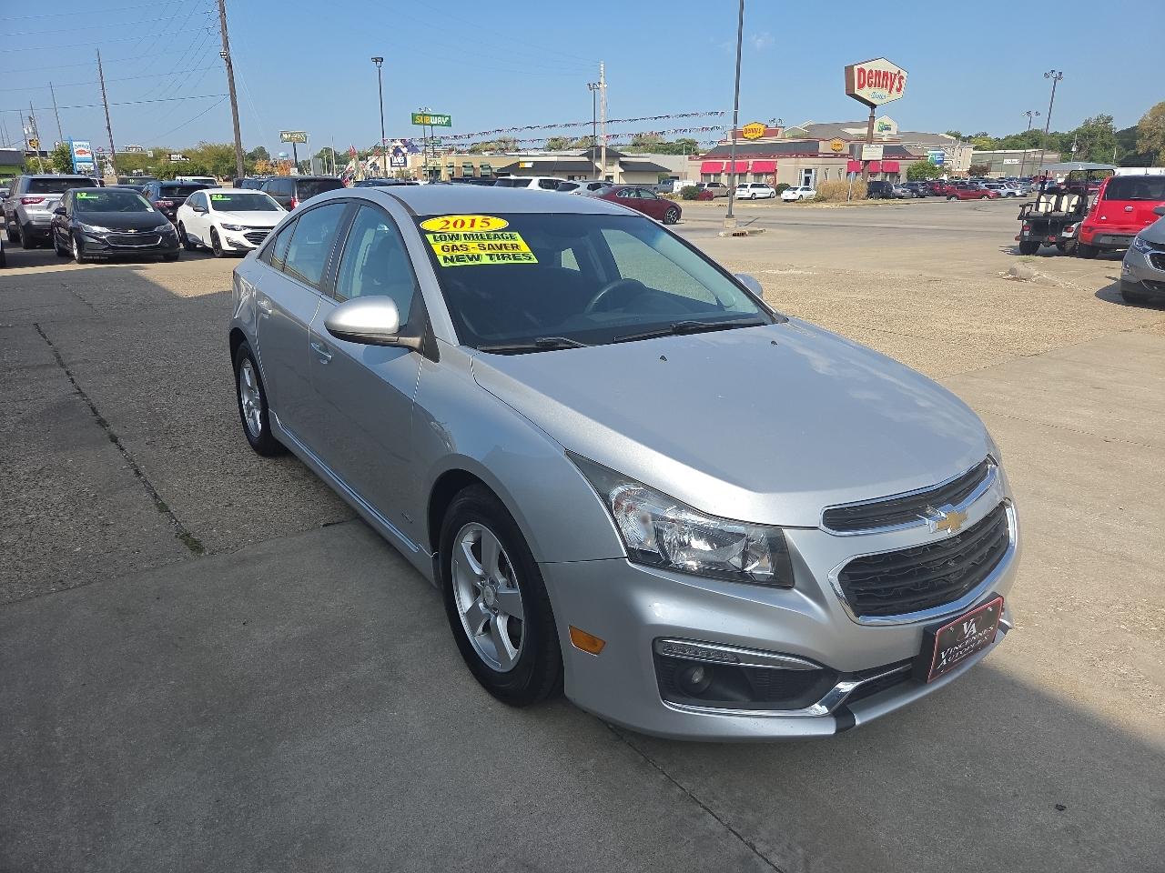 Chevrolet Cruze 1LT Auto 2015