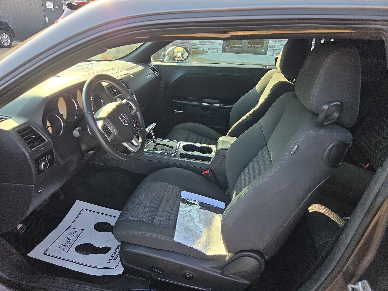 Dodge Challenger SXT 2013