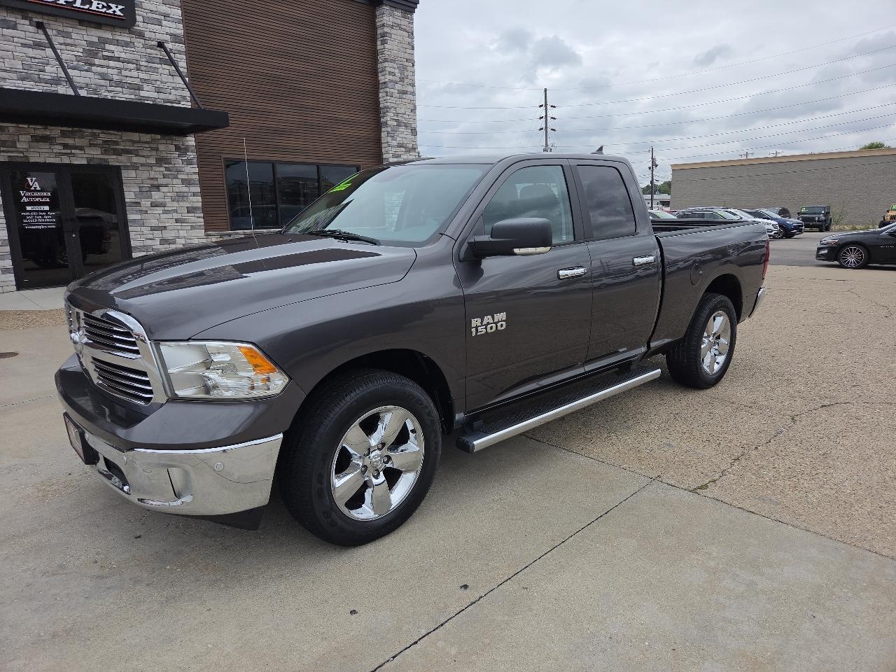 RAM 1500 SLT Quad Cab 2WD 2018
